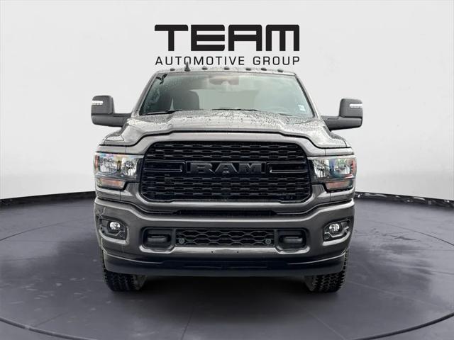 2024 RAM Ram 3500 RAM 3500 BIG HORN CREW CAB 4X4 8 BOX