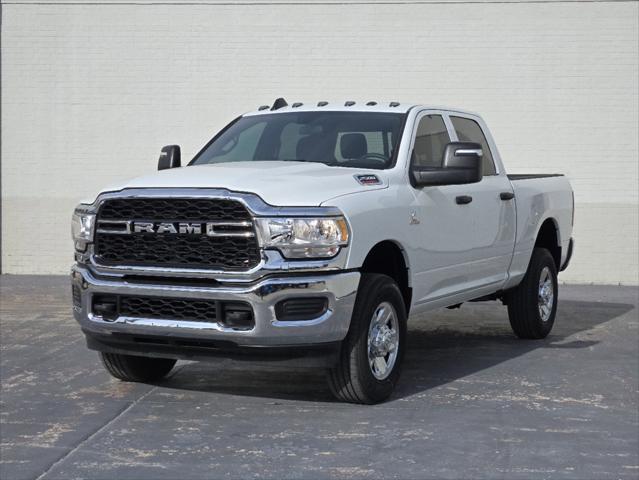 2024 RAM Ram 2500 RAM 2500 TRADESMAN CREW CAB 4X4 64 BOX