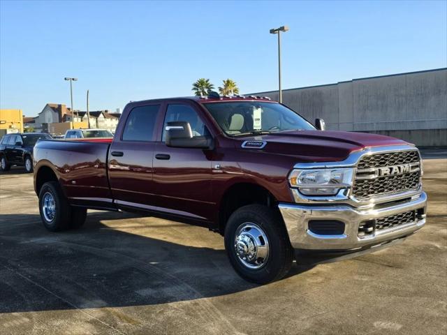 2024 RAM Ram 3500 RAM 3500 TRADESMAN CREW CAB 4X4 8 BOX