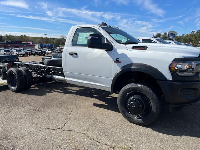 2024 RAM Ram 5500 Chassis Cab RAM 5500 TRADESMAN CHASSIS REGULAR CAB 4X2 84 CA