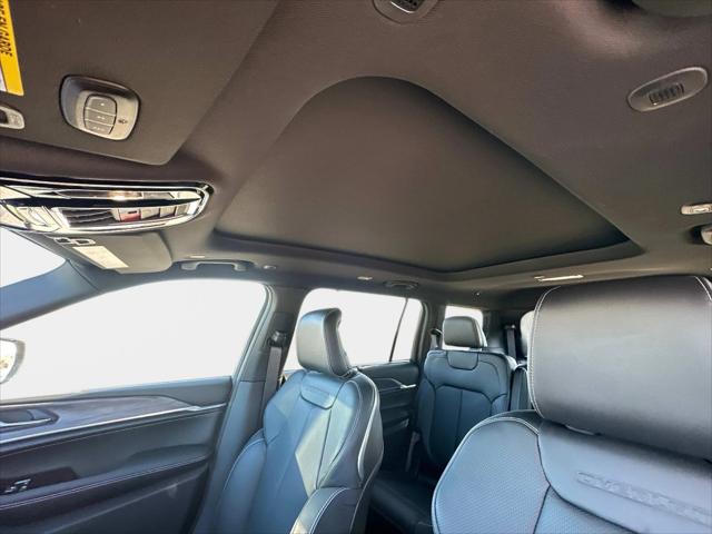 2025 Jeep Grand Cherokee Overland 4x4