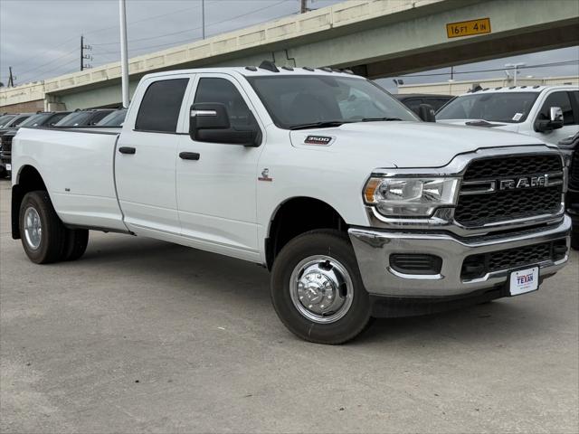 2024 RAM Ram 3500 RAM 3500 TRADESMAN CREW CAB 4X4 8 BOX