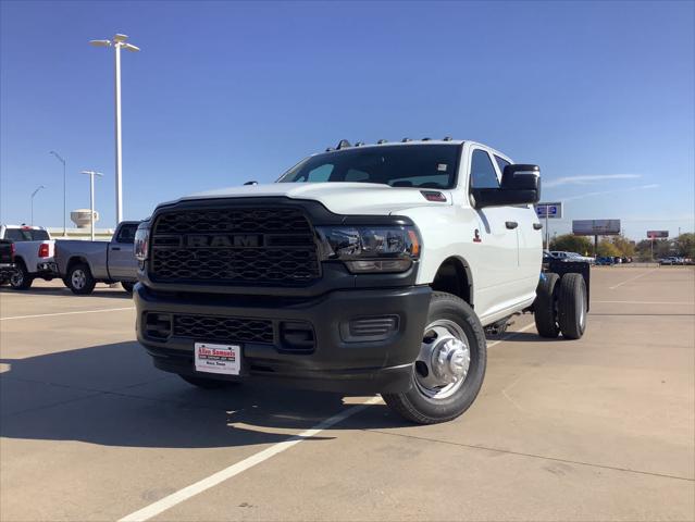 2024 RAM Ram 3500 Chassis Cab RAM 3500 TRADESMAN CREW CAB CHASSIS 4X4 60 CA