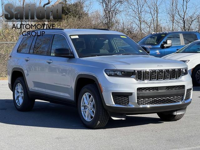 2025 Jeep Grand Cherokee GRAND CHEROKEE L LAREDO X 4X4