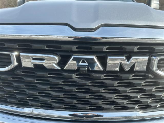 2025 RAM Ram 1500 RAM 1500 TRADESMAN CREW CAB 4X4 57 BOX