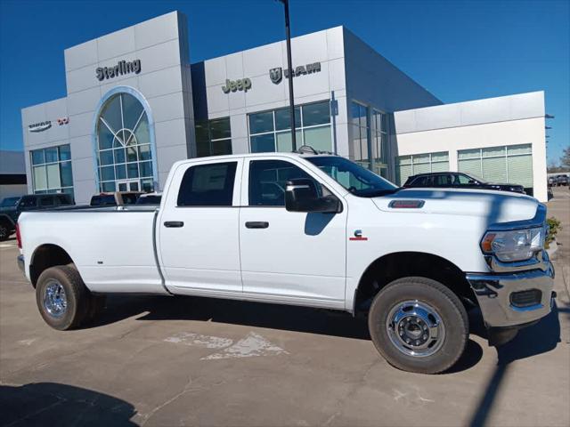 2024 RAM Ram 3500 RAM 3500 TRADESMAN CREW CAB 4X4 8 BOX