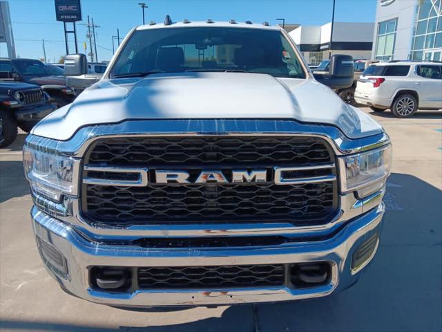 2024 RAM Ram 3500 RAM 3500 TRADESMAN CREW CAB 4X4 8 BOX