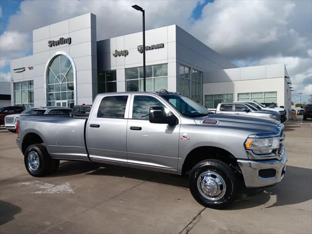 2024 RAM Ram 3500 RAM 3500 TRADESMAN CREW CAB 4X4 8 BOX