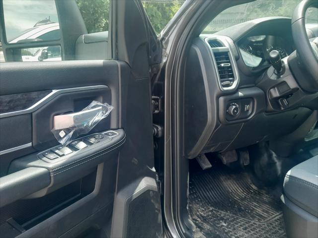 2024 Ram 2500 Big Horn Crew Cab 4x4 6'4" Box
