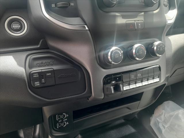 2024 Ram 2500 Big Horn Crew Cab 4x4 6'4" Box