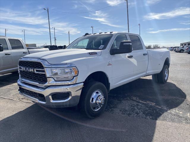 2024 RAM Ram 3500 RAM 3500 TRADESMAN CREW CAB 4X4 8 BOX