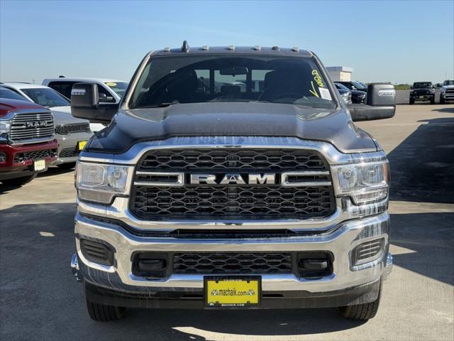 2024 RAM Ram 3500 RAM 3500 TRADESMAN CREW CAB 4X4 8 BOX