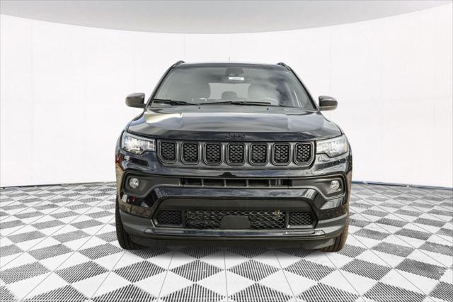 2024 Jeep Compass COMPASS LATITUDE 4X4