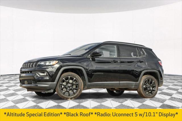 2024 Jeep Compass COMPASS LATITUDE 4X4
