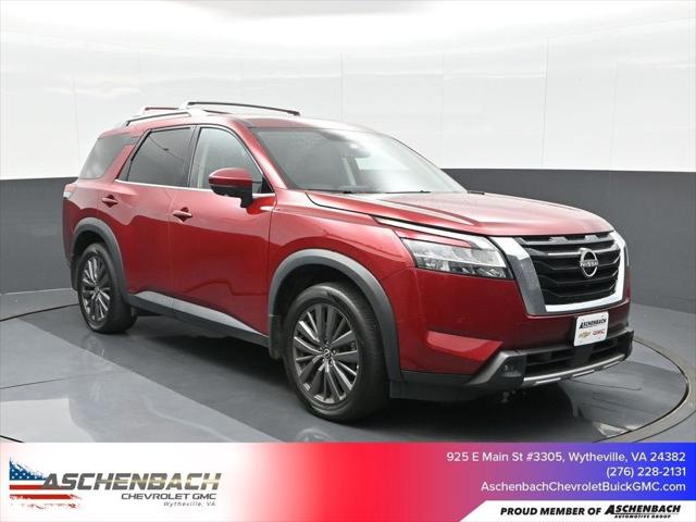 2023 Nissan Pathfinder SL 4WD