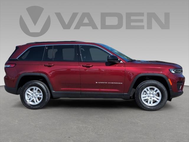 2025 Jeep Grand Cherokee GRAND CHEROKEE LAREDO 4X2