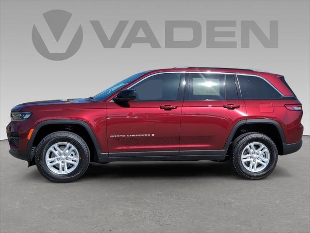 2025 Jeep Grand Cherokee GRAND CHEROKEE LAREDO 4X2