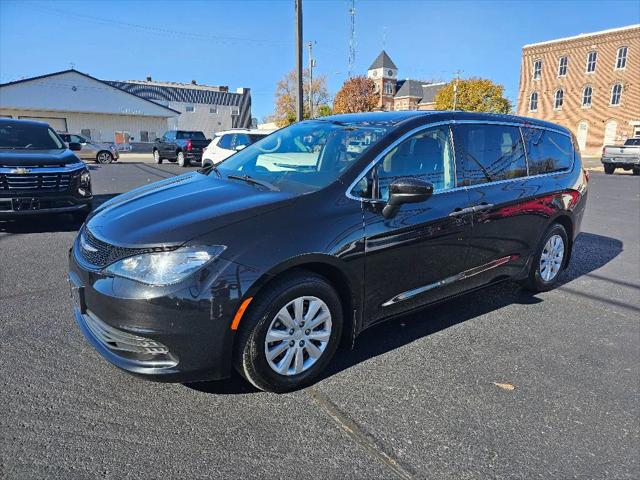 2020 Chrysler Voyager L