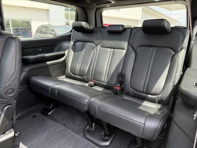 2023 Jeep Wagoneer Series II Carbide 4x4