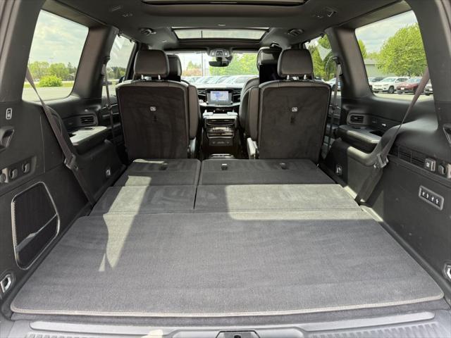 2023 Jeep Wagoneer Series II Carbide 4x4