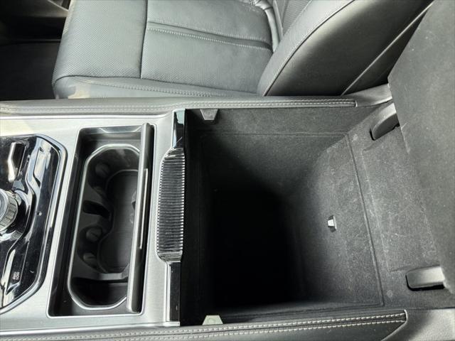 2023 Jeep Wagoneer Series II Carbide 4x4