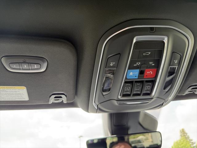 2023 Jeep Wagoneer Series II Carbide 4x4