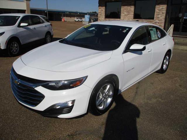 2022 Chevrolet Malibu FWD 1FL