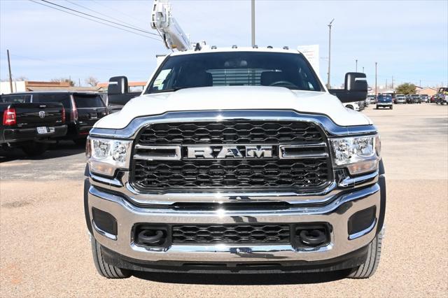2024 RAM Ram 5500 Chassis Cab RAM 5500 TRADESMAN CHASSIS CREW CAB 4X4 84 CA