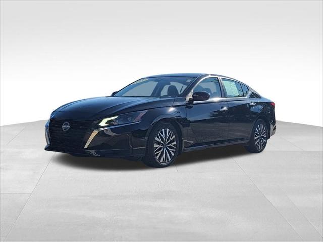 2023 Nissan Altima SV FWD