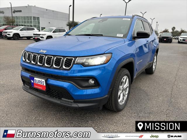 2025 Jeep Compass COMPASS LATITUDE 4X4