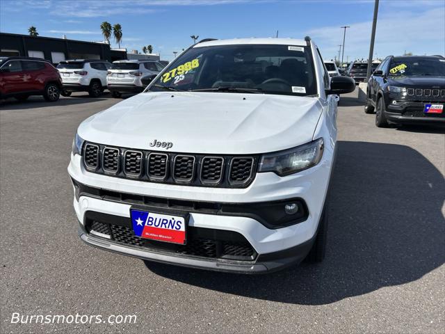 2025 Jeep Compass COMPASS LATITUDE 4X4