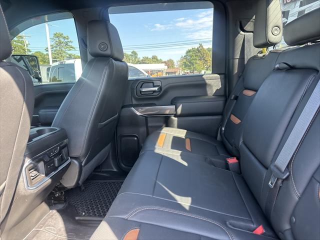 2021 GMC Sierra 2500HD 4WD Crew Cab Standard Bed AT4