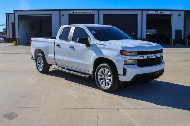 2021 Chevrolet Silverado 1500 4WD Double Cab Standard Bed Custom