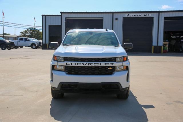 2021 Chevrolet Silverado 1500 4WD Double Cab Standard Bed Custom