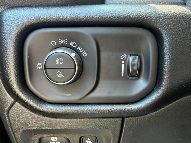 2022 Ram 1500 Big Horn Quad Cab 4x4 6'4" Box