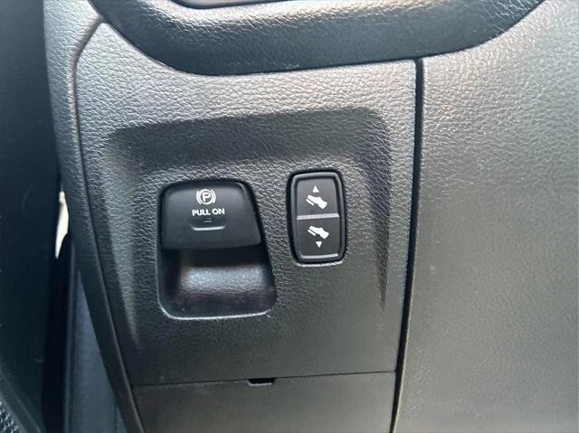 2022 Ram 1500 Big Horn Quad Cab 4x4 6'4" Box