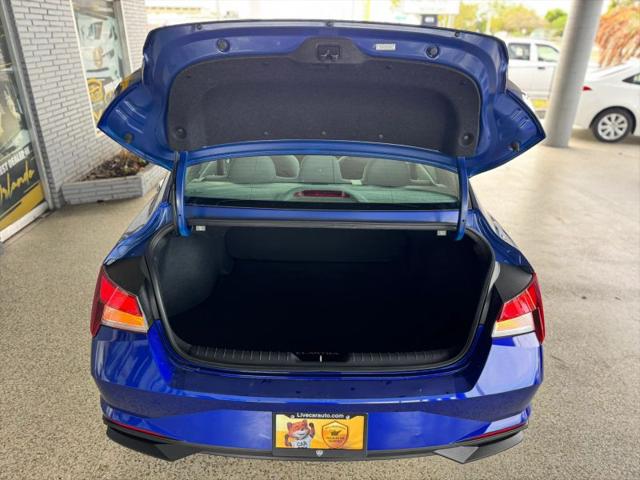 2023 Hyundai Elantra SEL