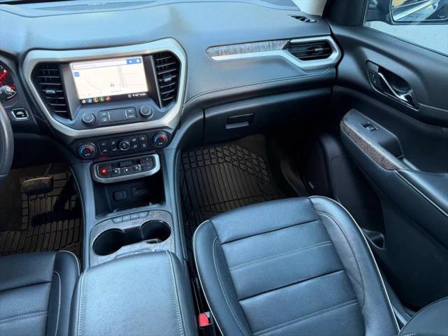 2020 GMC Acadia AWD Denali