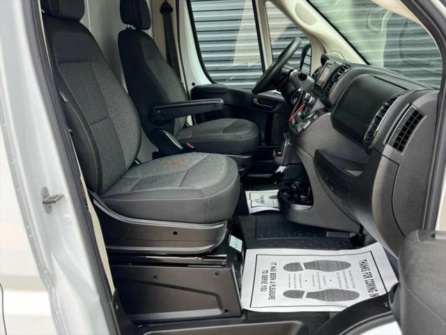 2022 Ram ProMaster 2500 Cargo Van Low Roof 136" WB