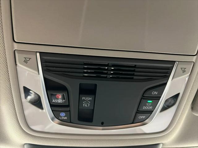 2025 Acura TLX Technology Package