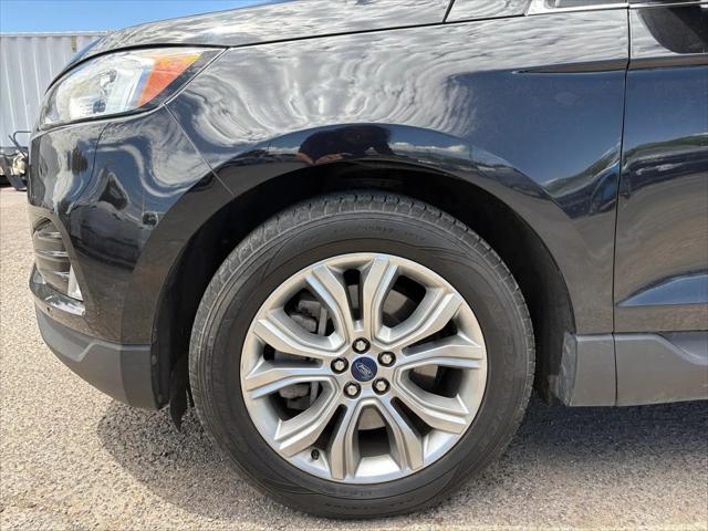 2021 Ford Edge Titanium
