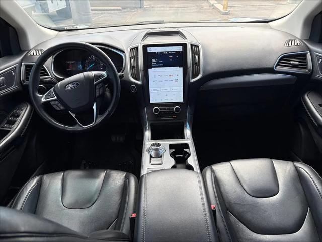 2021 Ford Edge Titanium
