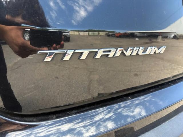 2021 Ford Edge Titanium