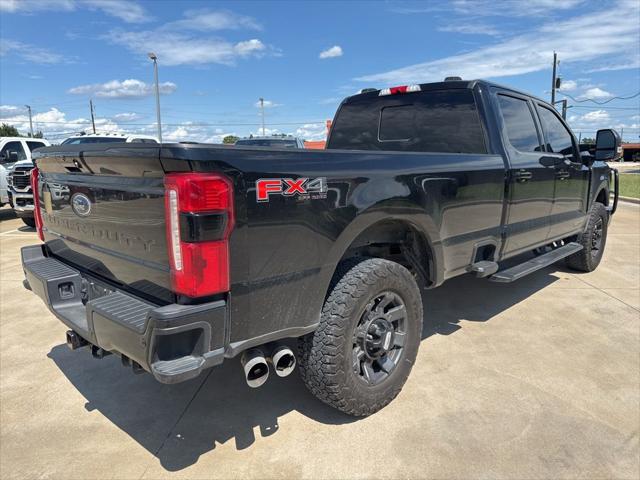2023 Ford F-350 LARIAT