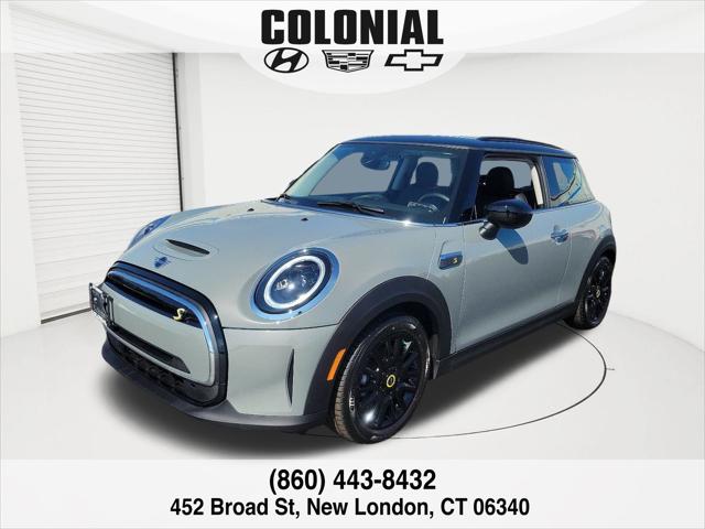 2022 MINI SE Hardtop