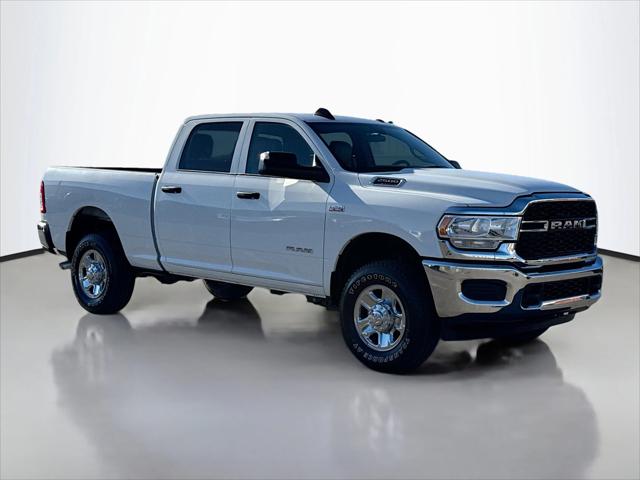 2022 RAM 2500 Tradesman Crew Cab 4x4 64 Box