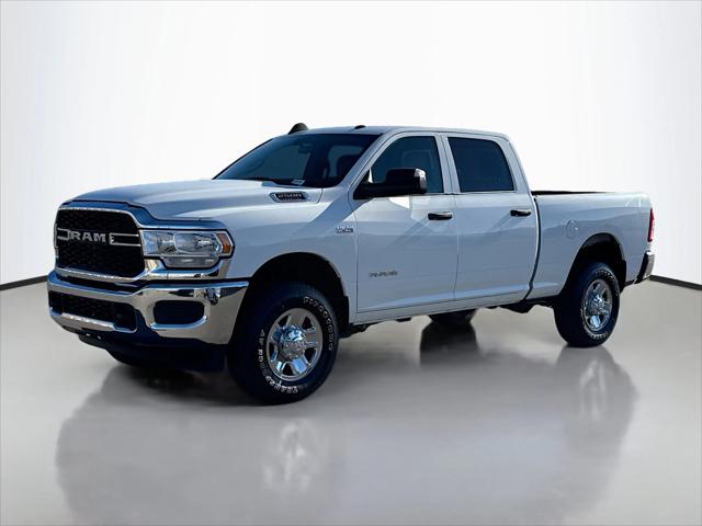 2022 RAM 2500 Tradesman Crew Cab 4x4 64 Box