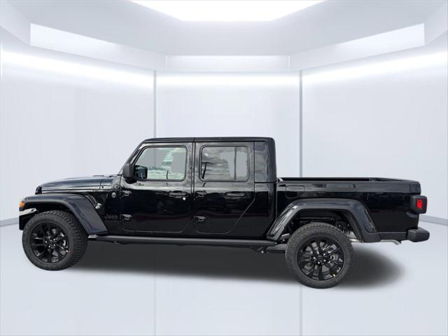 2025 Jeep Gladiator GLADIATOR NIGHTHAWK 4X4