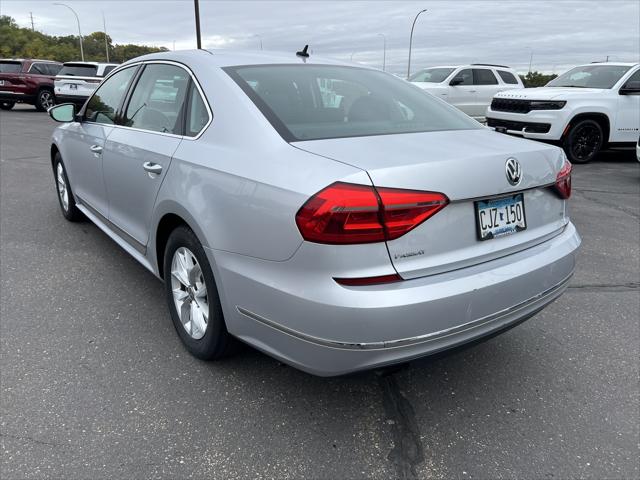 2016 Volkswagen Passat 1.8T S