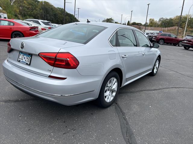 2016 Volkswagen Passat 1.8T S